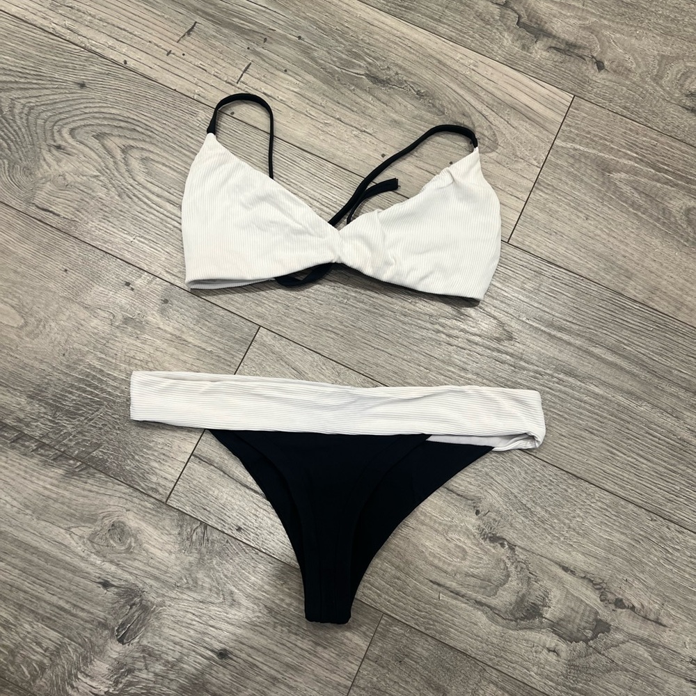 Black and White Bikini Set